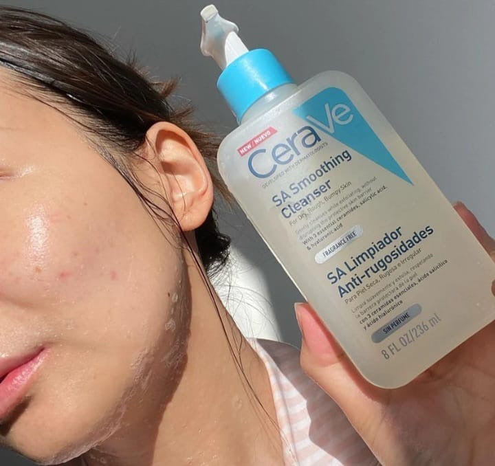Renewing CeraVe SA Cleanser Pakistan – 237 ML